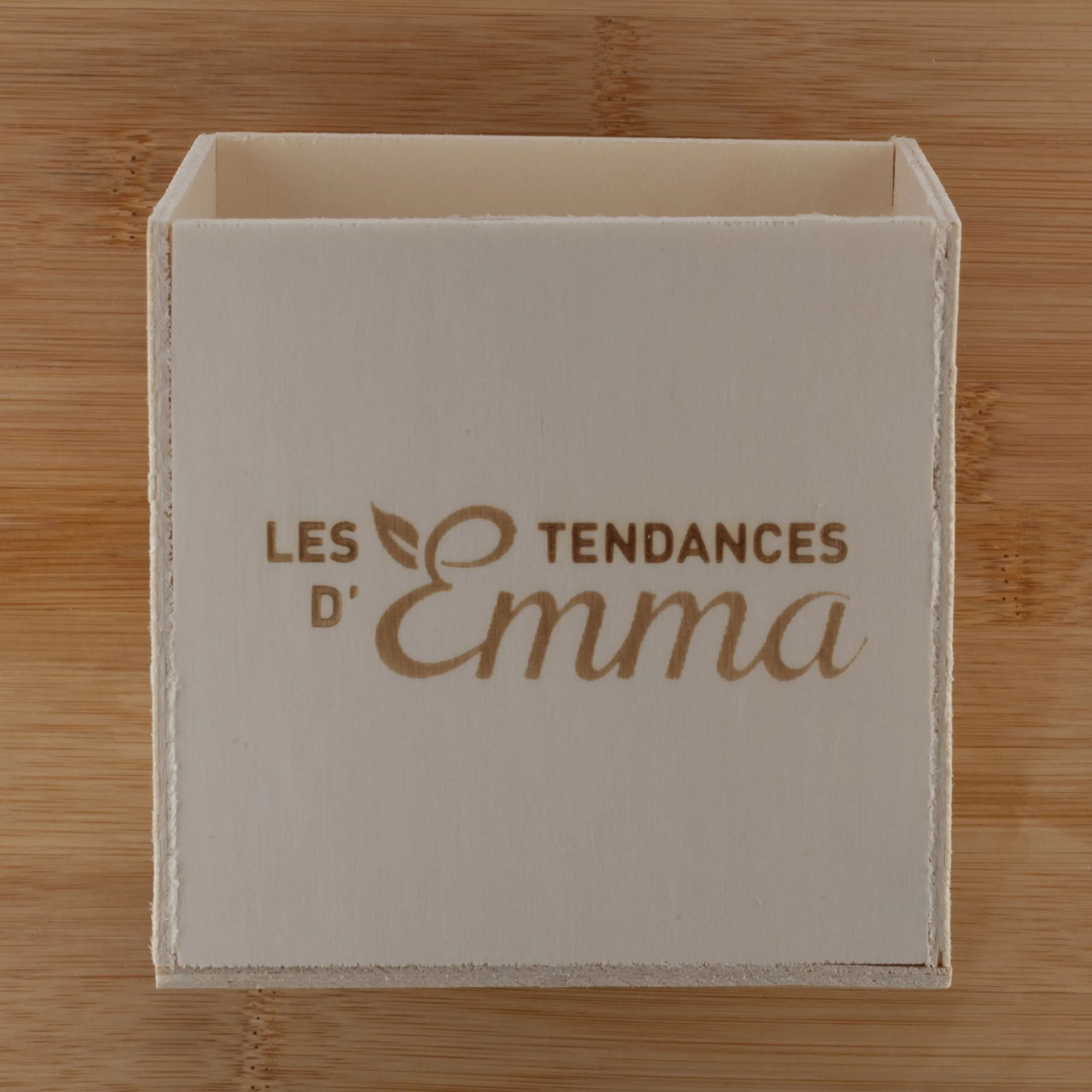 BOITE DE RANGEMENT POUR CARRES DEMAQUILLANTS